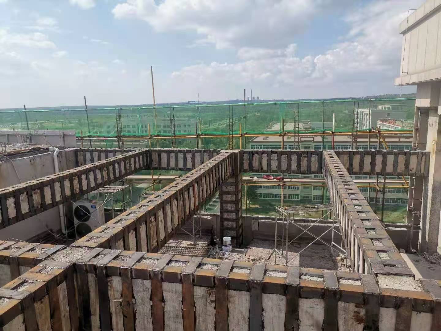 鄂尔多斯厂房加固怎么做?